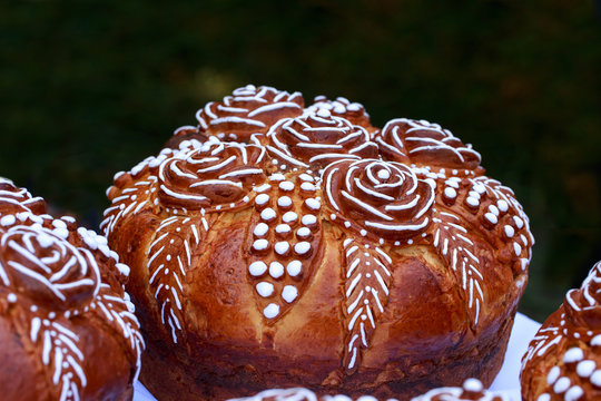 wedding bread korovai