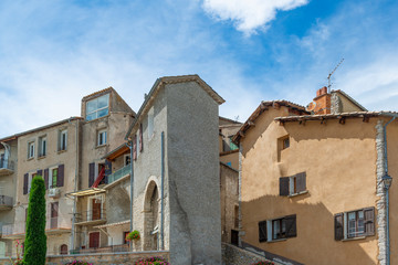 Fototapeta na wymiar Typical Provence architecture.
