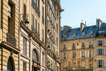 Fototapeta na wymiar PARIS, FRANCE - August 22, 2019: Antique building view in Paris city, France.