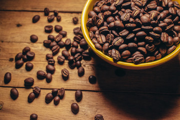  Coffee bean on wooden background