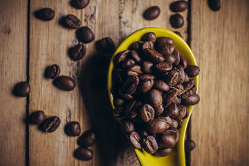  Coffee bean on wooden background