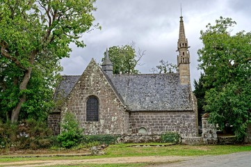 Fototapeta na wymiar Chapelle des Sept-Saints, Le Vieux-Marché, Côtes-d'Armor, Bretagne, France