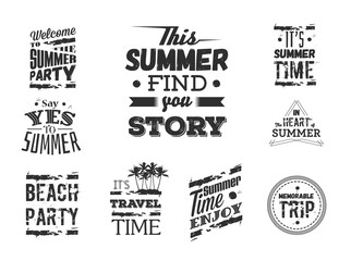 Summer holidays labels.