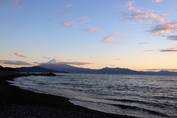 Fototapeta na wymiar 三保の松原からの富士山