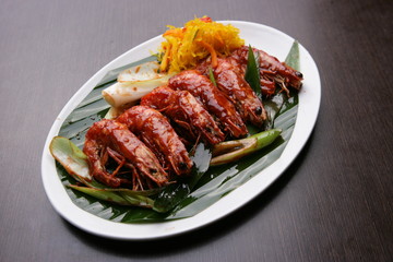 Chili shrimp in banana leaves