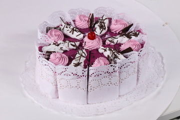 Cake with cream flowers