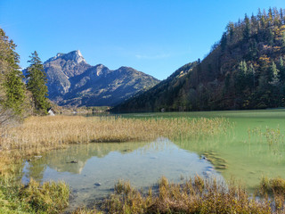 Fototapeta na wymiar Leopoldsteinersee Steiermark