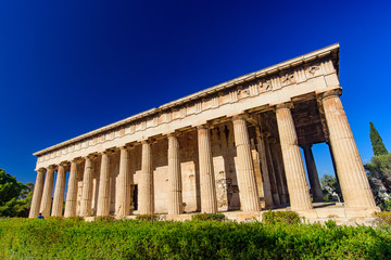 Fototapeta premium Temple of Hephaestus (Hephaisteion), a Greek temple at Agora of Athens in Athens, Greece