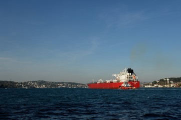 STI ELYSEES oil tanker in the Bosphorus Strait