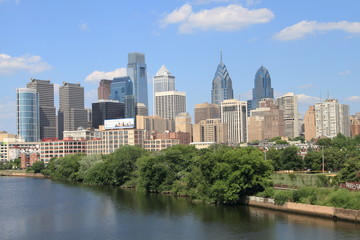 Fototapeta premium Skyline view of Philadelphia, Pennsylvania - USA