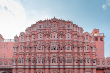 Fototapeta na wymiar Hawa Mahal : Palace of Wind, Jaipur. Rajasthan, India