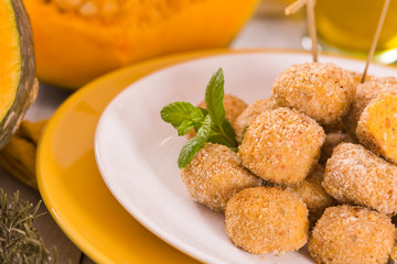 Pumpkin chicken meatballs.