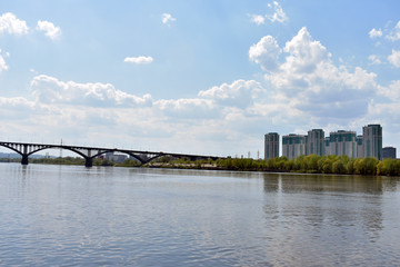 Obraz premium new residential area on the river Bank. Nizhny Novgorod, Russia