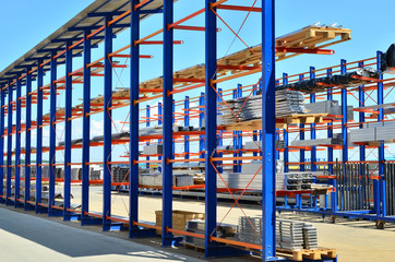 Warehouse Cantilever Racking Systems for storage Aluminum Pipe or profiles. Pallet Rack and...