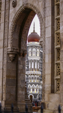 Frame in frame view of Taj hotel from Gateway of India