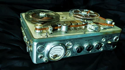 Poster Vintage Reel-to-Reel stereo tape deck recorder © surasak