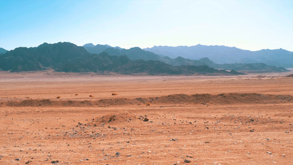 Fototapeta na wymiar mountains in the desert