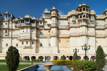 Fototapeta na wymiar City Palace, Udaipur is a palace complex situated in the city of Udaipur in the Indian state of Rajasthan.
