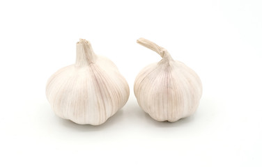 Obraz na płótnie Canvas Closeup raw garlic isolated on white background, Fresh garlic detail texture