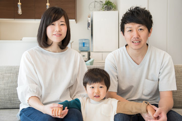 Obraz premium 若い家族