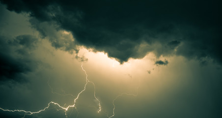 Thunder © Aaron T. Maccarthy