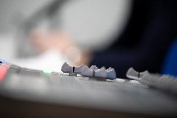 Volume control of the soundboard