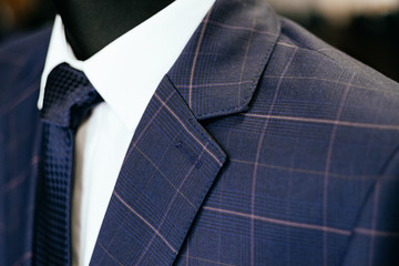 Tailor made to measure in store