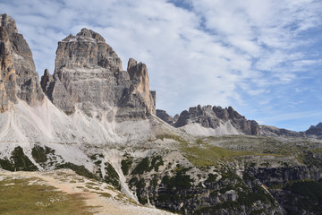 Blick auf die Südseite der Drei Zinnen