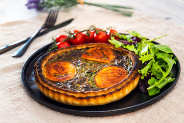 Spinach goat cheese tart with cream