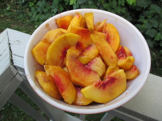 Bowl of Peaches