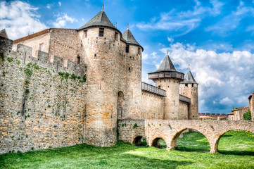 Fototapeta na wymiar Chateau Comtal bridge located at Carcassonne, France