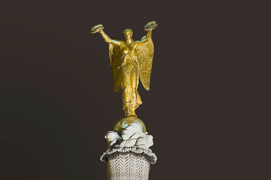 Chatelet 이미지 찾아보기 645 스톡 사진, 벡터 및 비디오 Adobe Stock