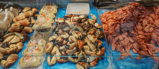 Fish markets and seafood.