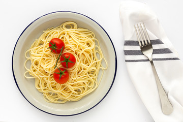 Homemade Spaghetti with tomato and basil sauce