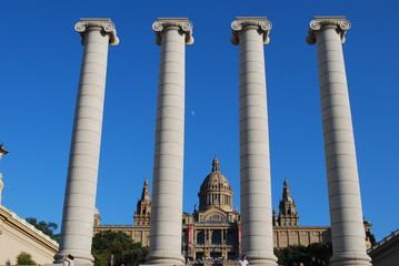 Building and columns 1