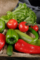 Mixed bell peppers with lettuce.