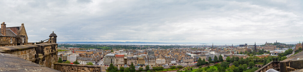 Naklejka na ściany i meble High angle view of the downtown cityscape from the Edinburgh Castle