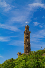 Obraz premium Nelson Monument of the Edinburgh downtown