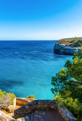 Cala Romantica Mallorca Strand Urlaub mit Panorama Meerblick Sommer Ferien	
