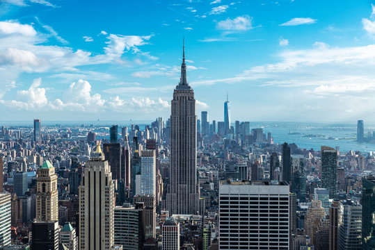Skyline of skyscrapers of Manhattan, New York City, USA © jordi2r