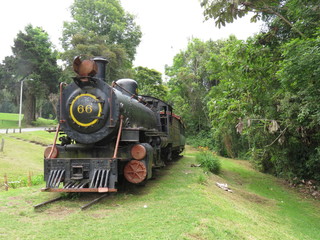 old train that covered the entire Colombian coffee axis