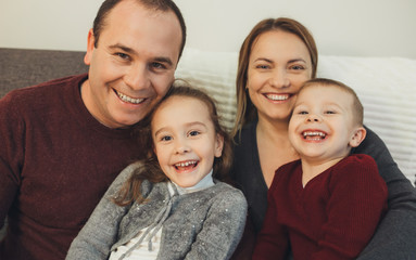 Fototapeta premium A close up image of all the family members smiling and getting ready for the upcoming holidays