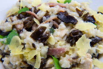 Chicken, bacon and mushroom risotto