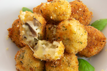 Deep Fried Risotto Balls