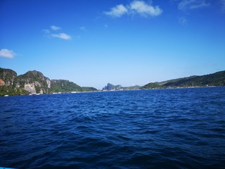 Naklejka premium urtümliche Landschaft in Krabi Thailand