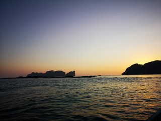 Naklejka premium urtümliche Landschaft in Krabi Thailand