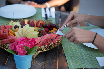 a plate of fresh fruit