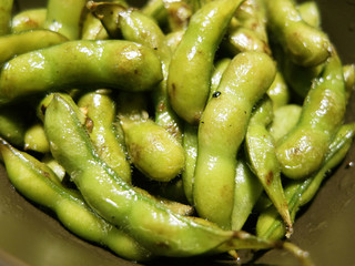 A good Japanese snack-boiled beans