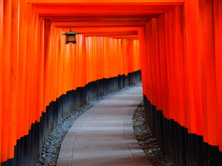 The mysteriously beautiful Inari corridor