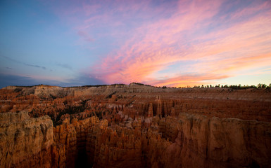 bryce canyon in Utah at sunset
